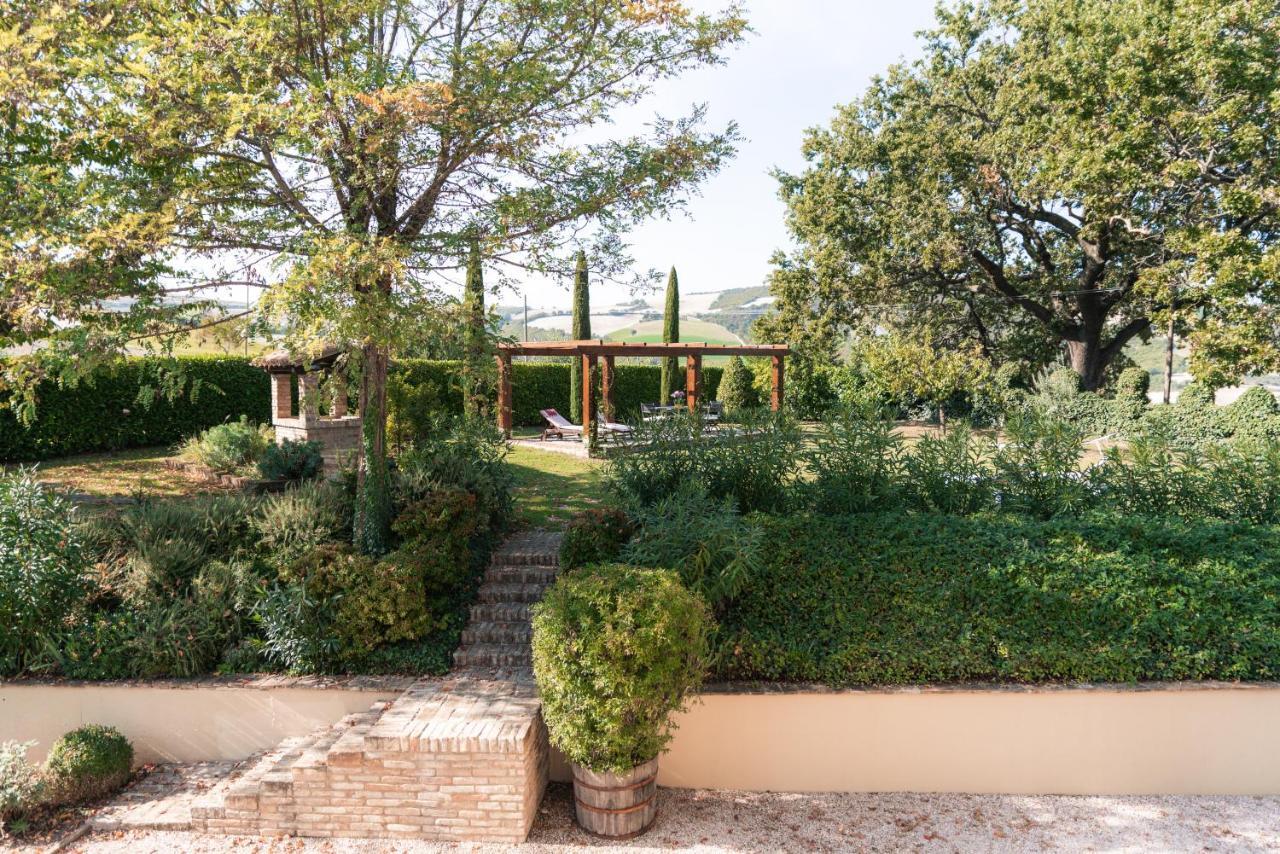 Ca' Le Cerque, Villa Surrounded By The Marche Nature Fossombrone Exterior photo